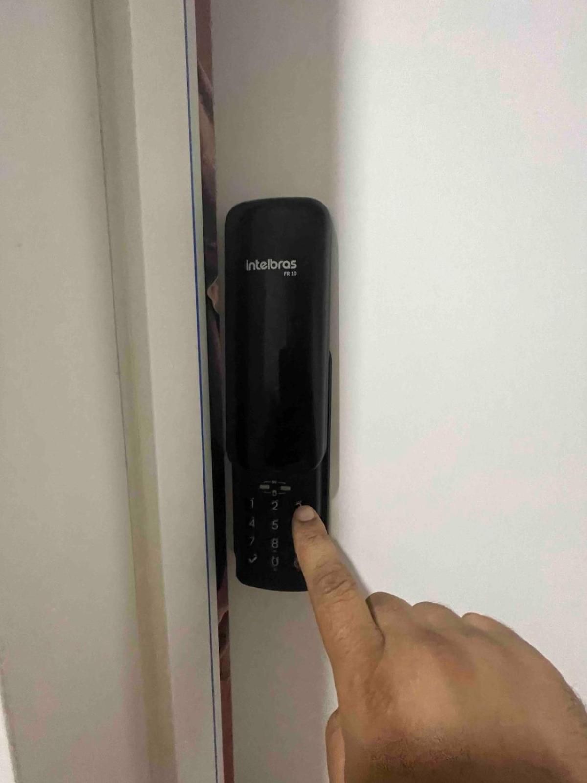 Habitat - Predio De Frente Pro Mar Apartment Praia Grande  Ngoại thất bức ảnh